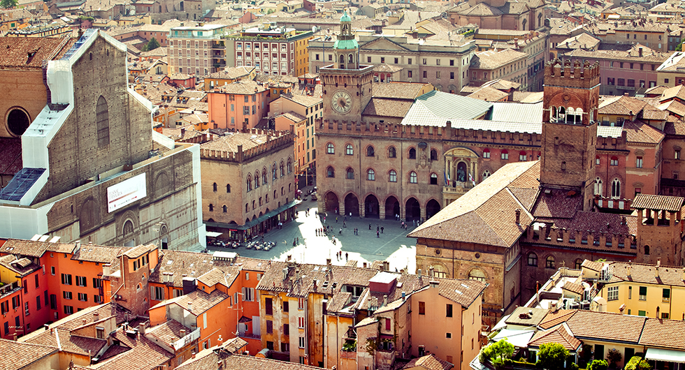 Halvat lennot kohteeseen Bologna