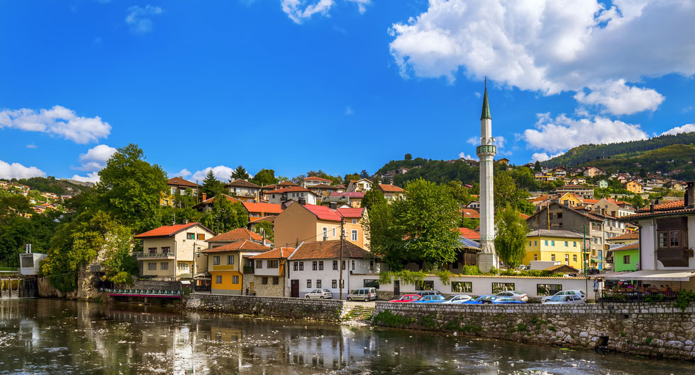 Edulliset vuokra-autot kohteessa Sarajevo